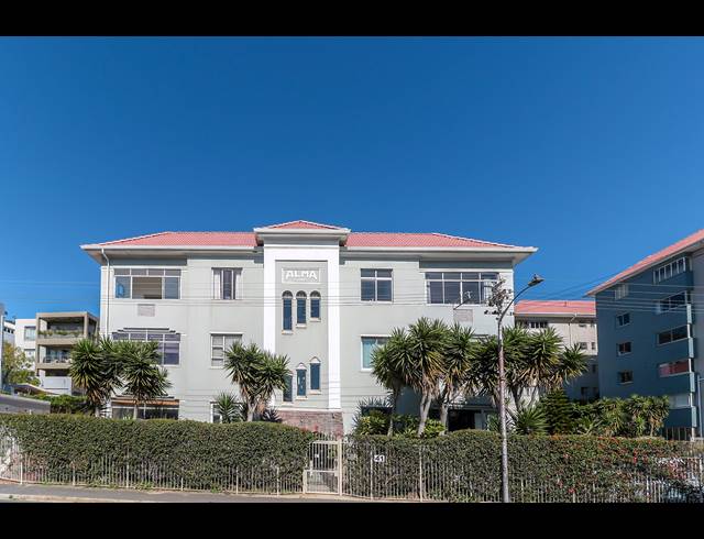 2 BEDROOM APARTMENT TO LET IN GREEN POINT